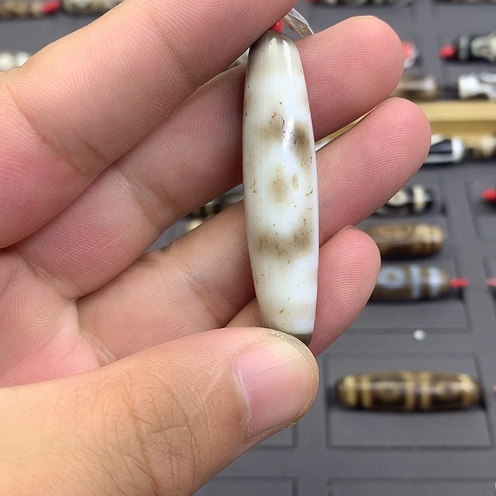 玛瑙/玉髓吊坠未镶嵌8