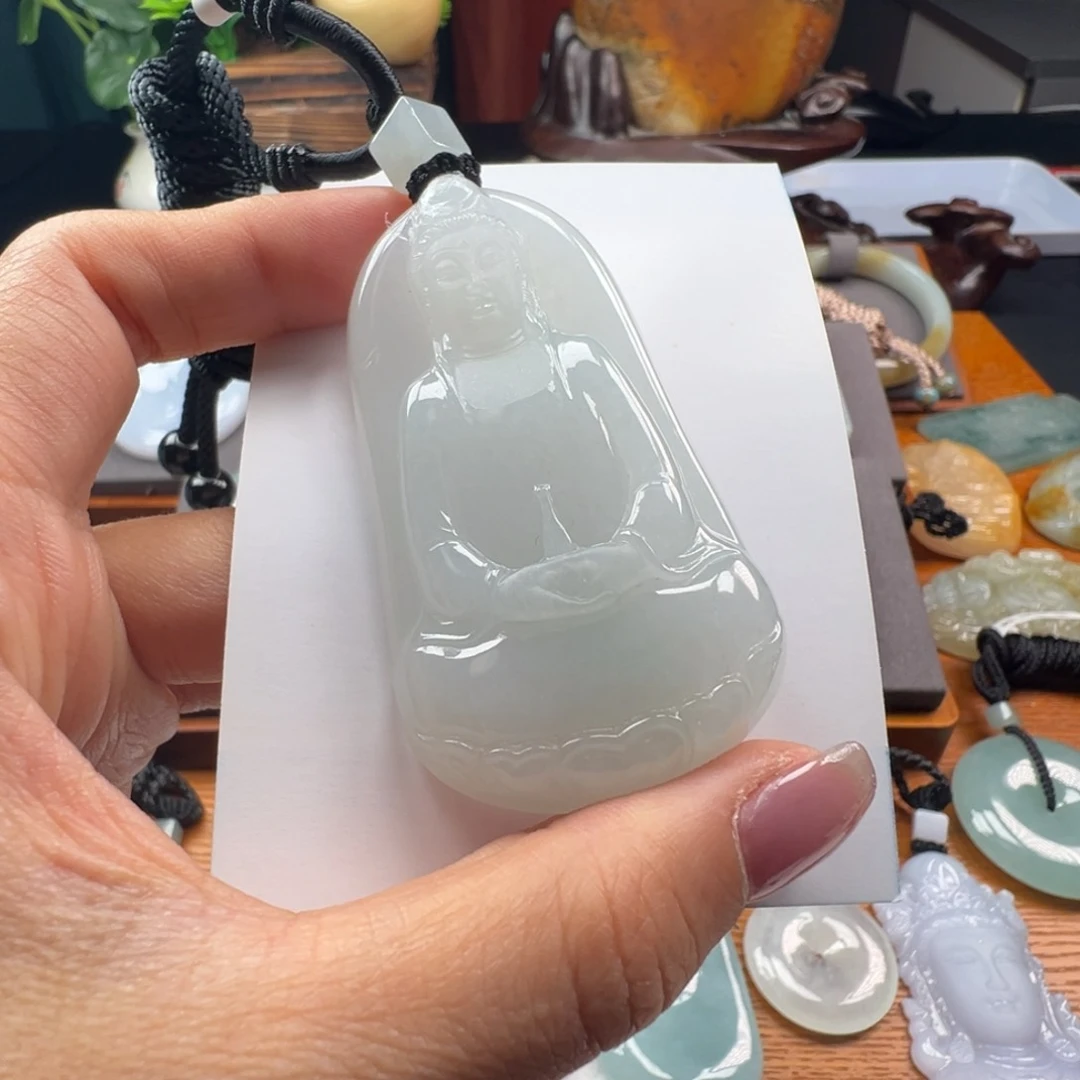 翡翠颈饰未镶嵌缅甸翡翠