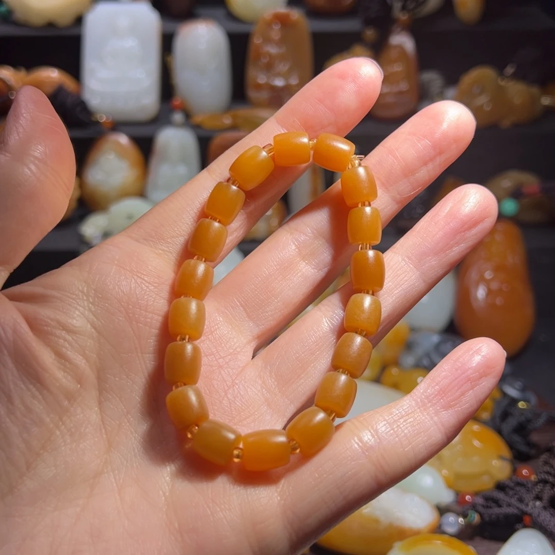 军***哥和田玉未镶嵌颈饰