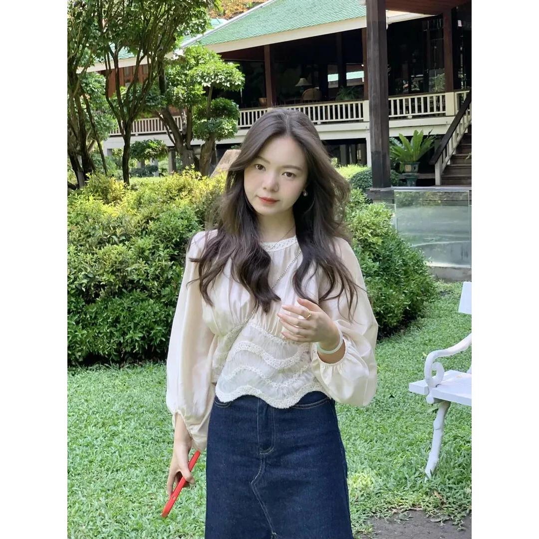 2025春夏新款气质通勤蕾丝拼接收腰长袖衬衫复古高腰阔腿牛仔裤