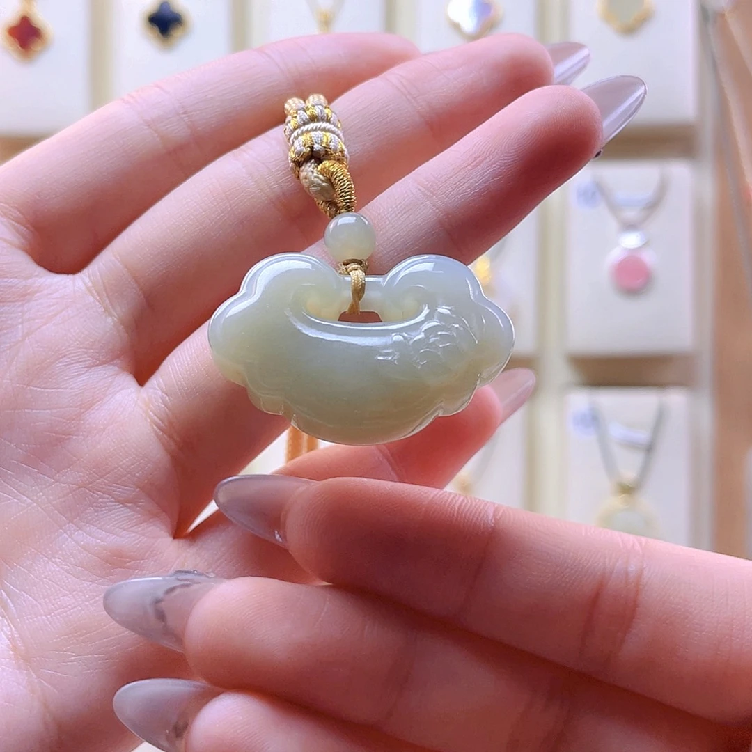 和田玉吊坠(赠链)未镶嵌G***u