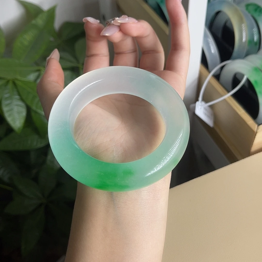 未***星玉面包半山水 56 未来星