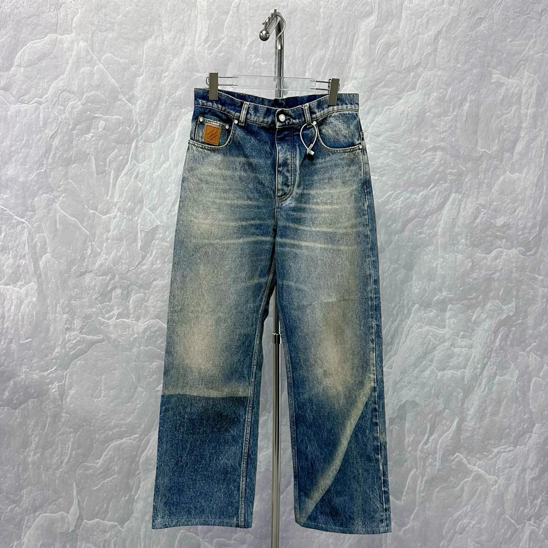 未使用 LouisVuitton/路易威登 SS25水洗皮牌长裤 31码P01489