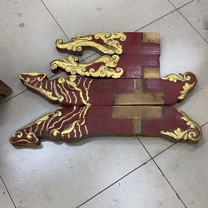 香榧木茶室空间老木雕花板