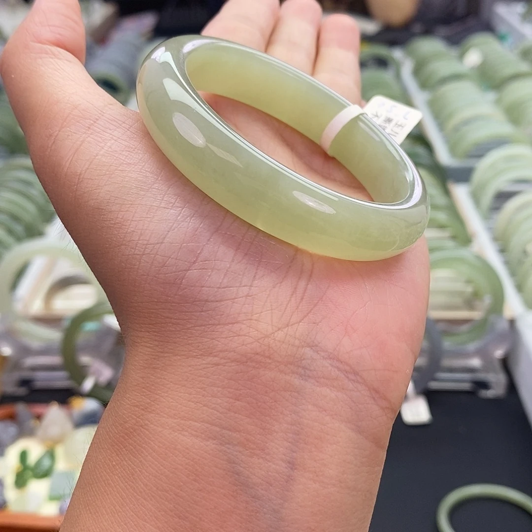 和田玉未镶嵌珠宝奇石和田玉手镯51.8