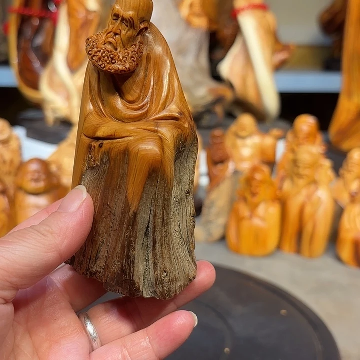 柏木太行崖柏弥勒佛摆件