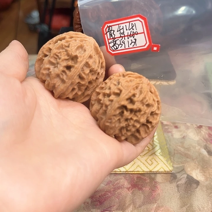 把件文玩核桃苹果园