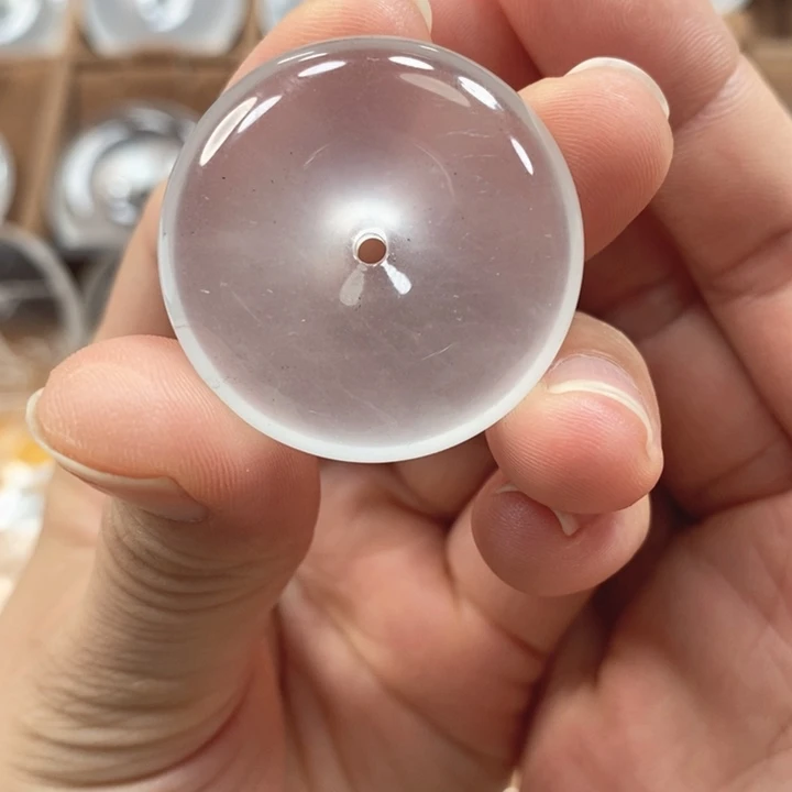 石英质玉吊坠未镶嵌