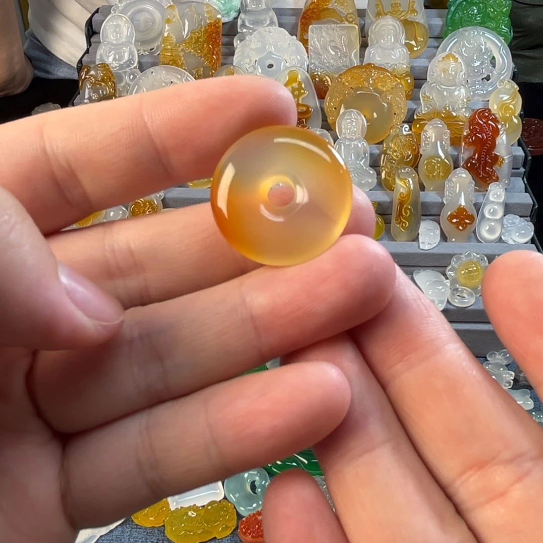 玛瑙/玉髓未镶嵌颈饰