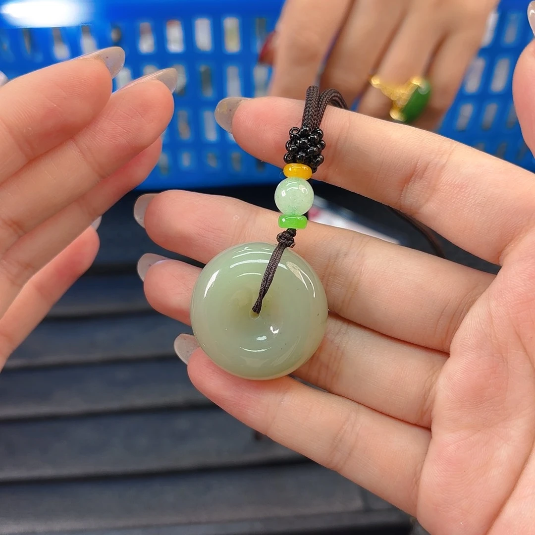 颈饰未镶嵌和田玉晴水平安扣