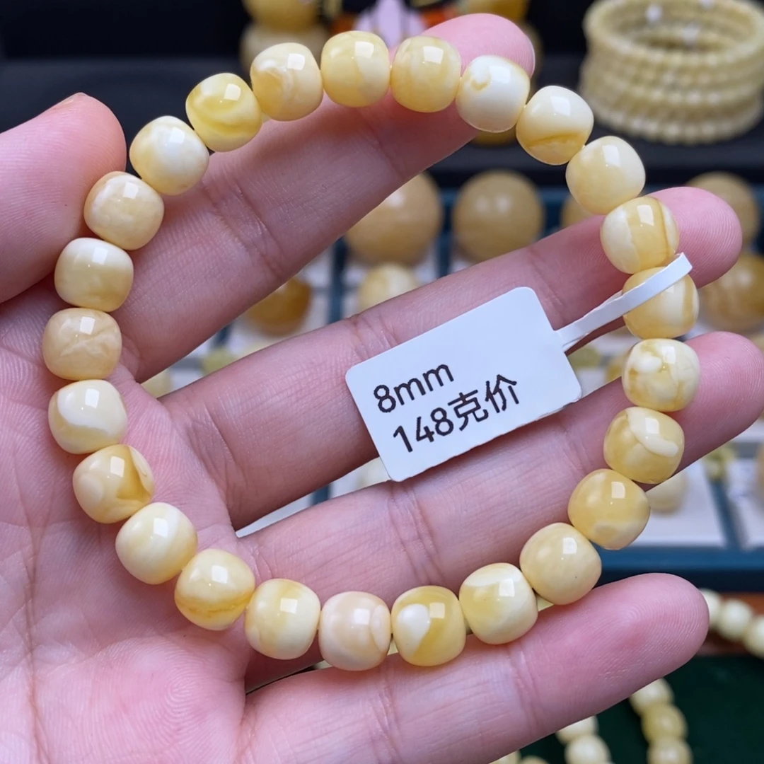 蜜蜡未镶嵌珠宝奇石