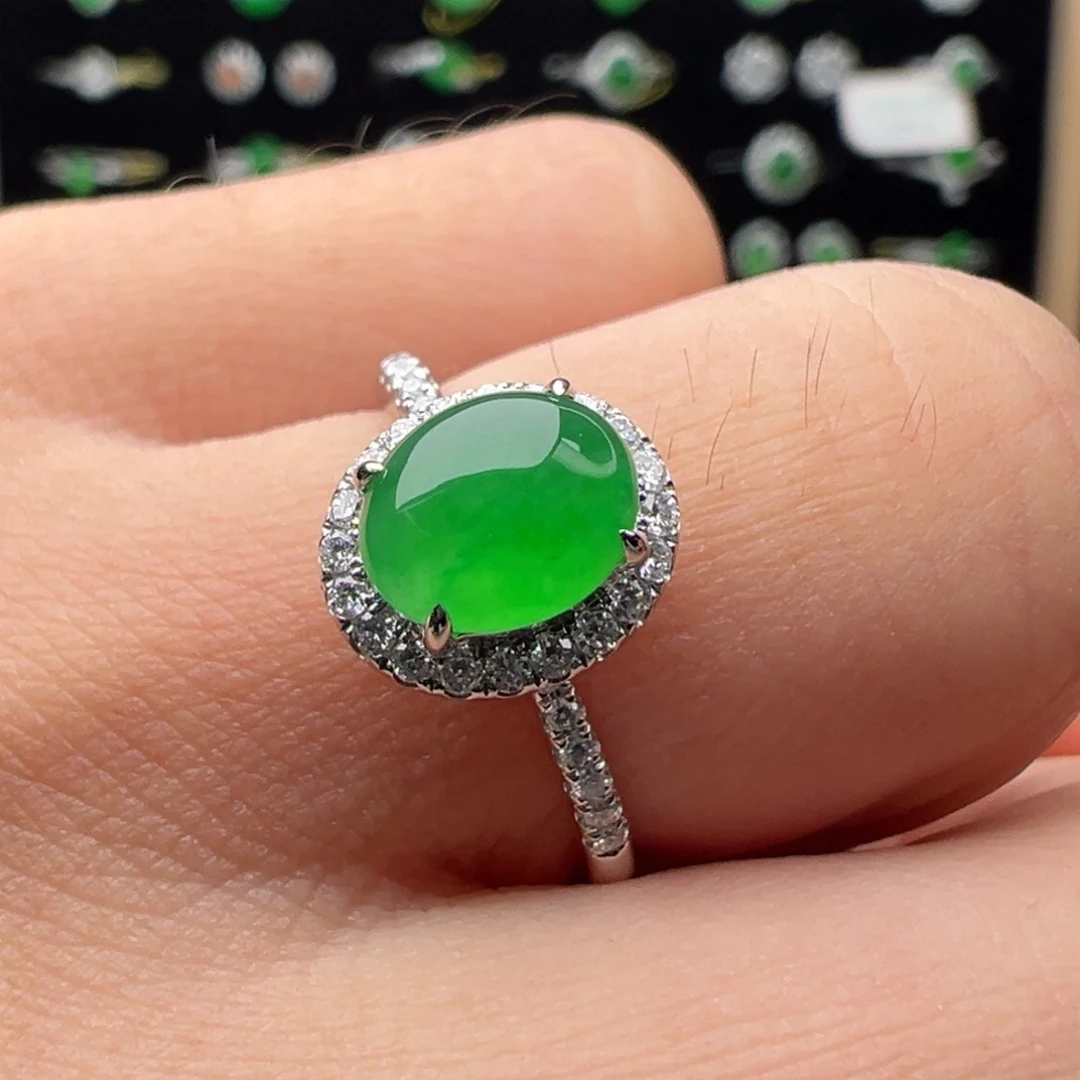 翡翠18K金镶嵌戒指蛋面7.5