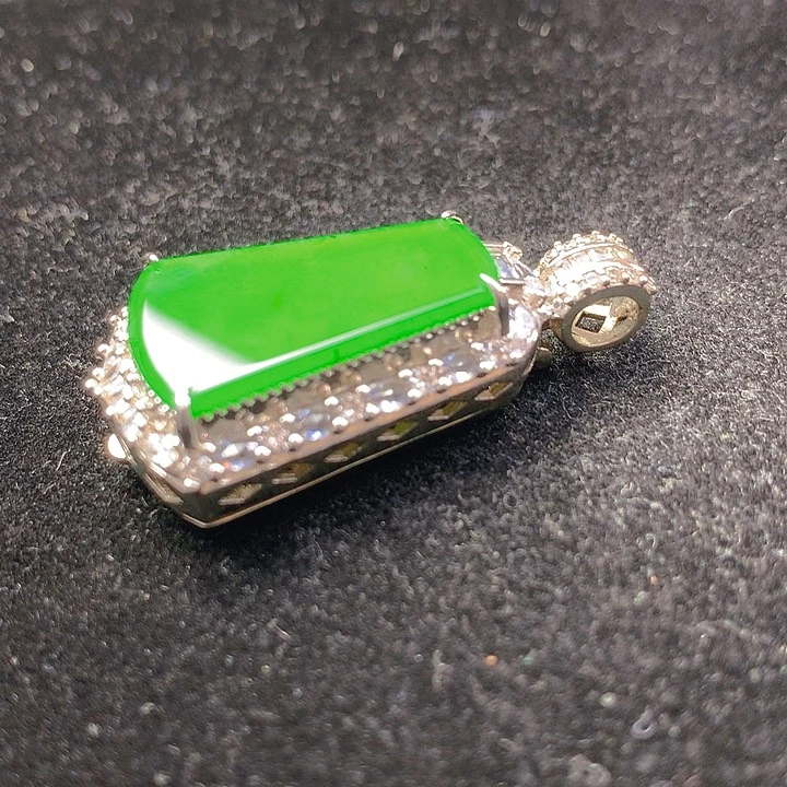 【闪购商品】翡翠未镶嵌颈饰翡翠