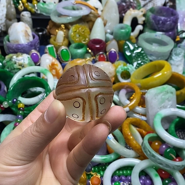 颈饰未镶嵌翡翠官方正规军回血放漏