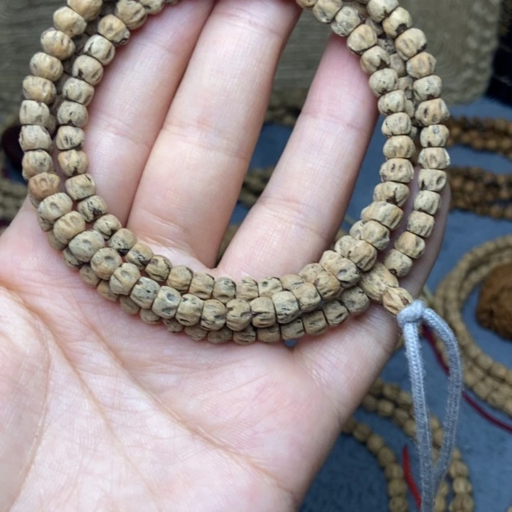 【闪购商品】吊坠柏香籽/百香籽