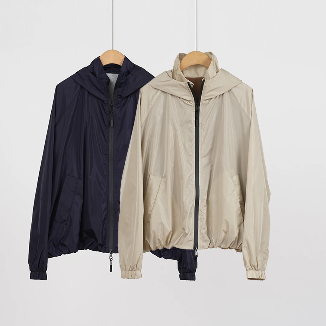 户外机能感蝙蝠袖轻薄简约女士连帽夹克外套（252086）