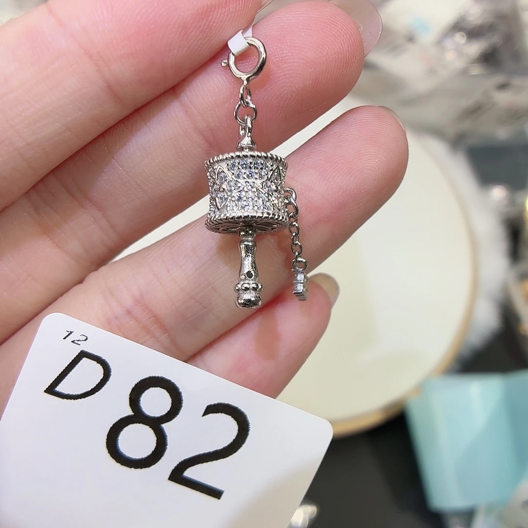 925银d82一个发货