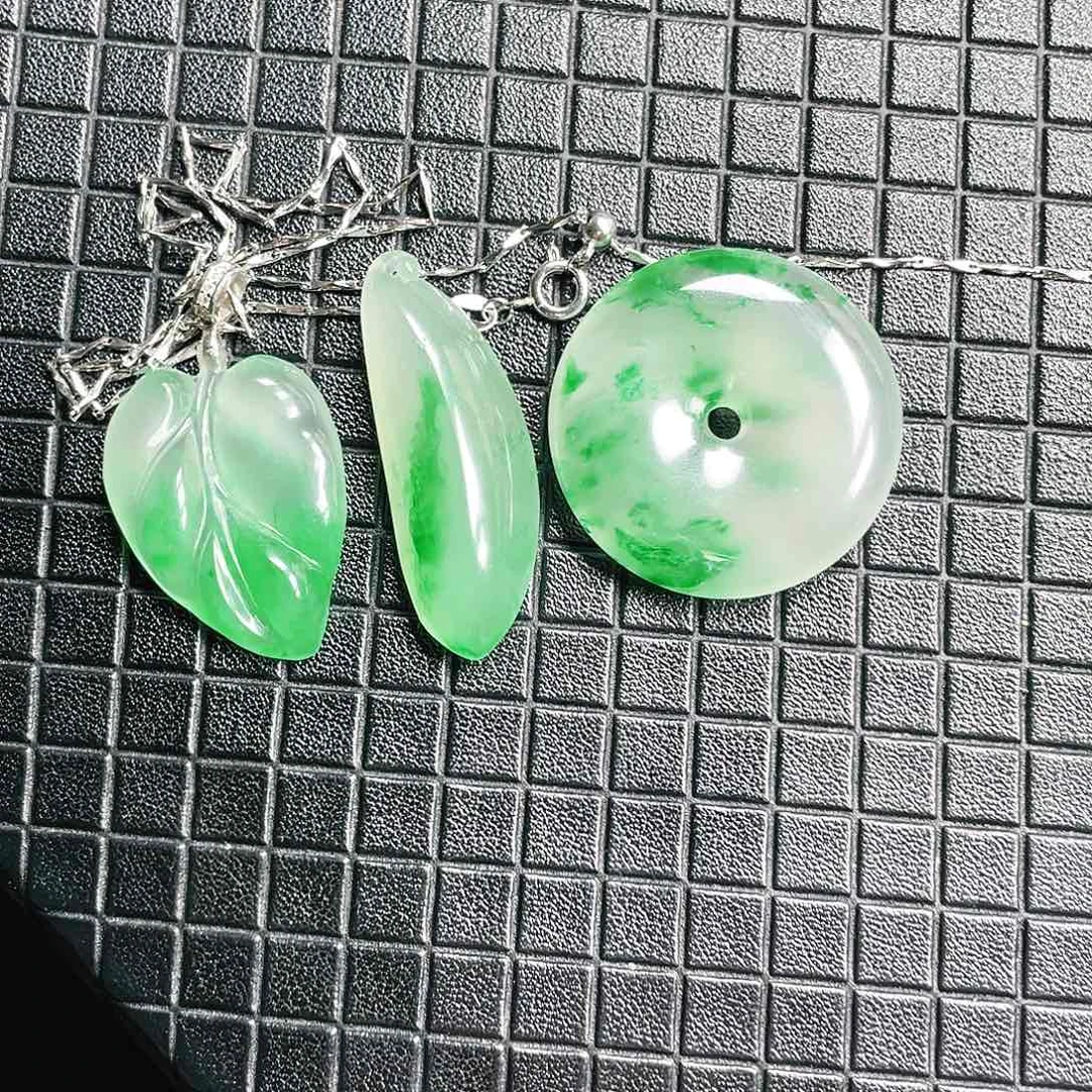 涵***贝未镶嵌挂件石英质玉