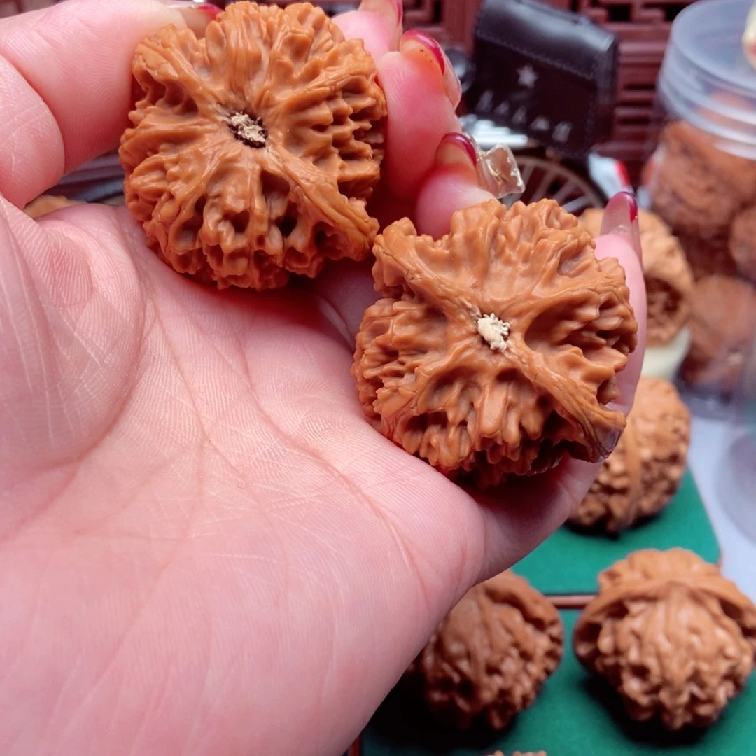 文玩核桃吊坠篮**?苹果44全