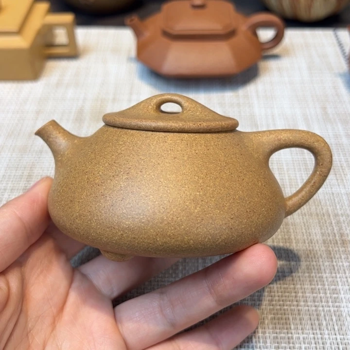 茶壶紫砂石瓢，容量150毫升，段泥