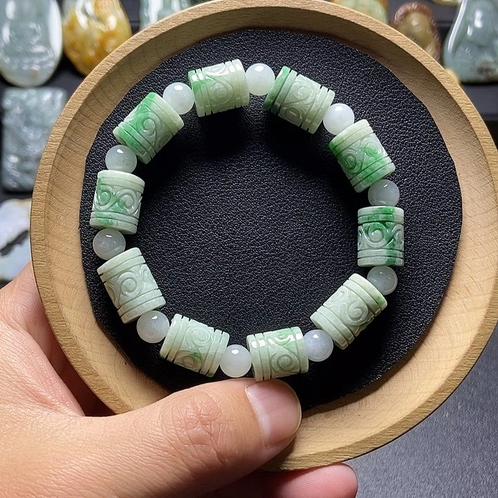 翡翠颈饰未镶嵌缅甸a货