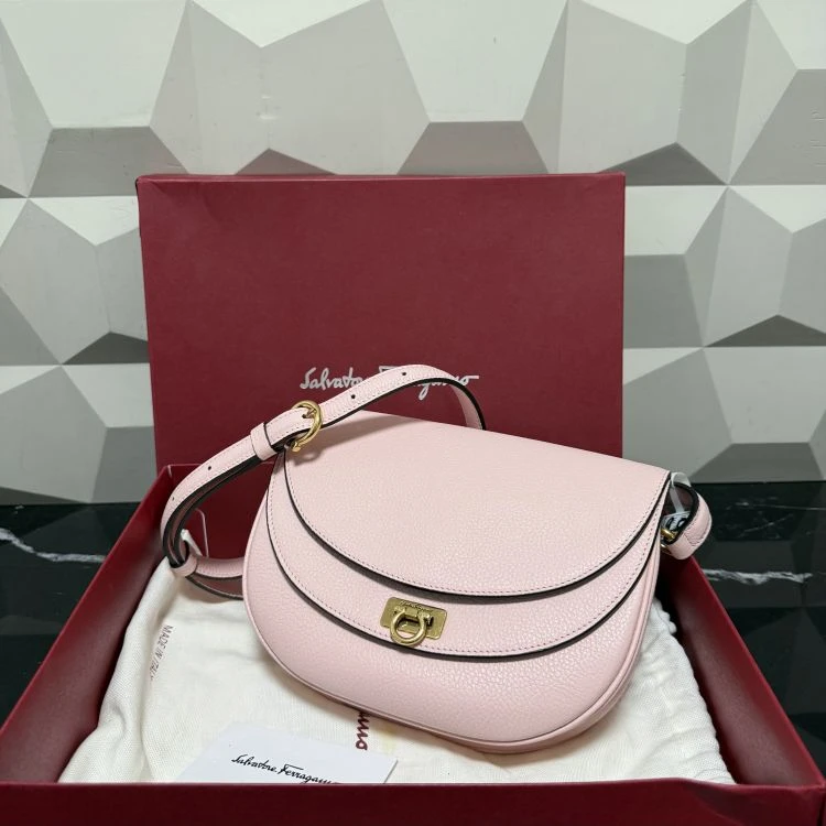 未使用 FERRAGAMO/菲拉格慕 /C14043553318/[26103zbb]