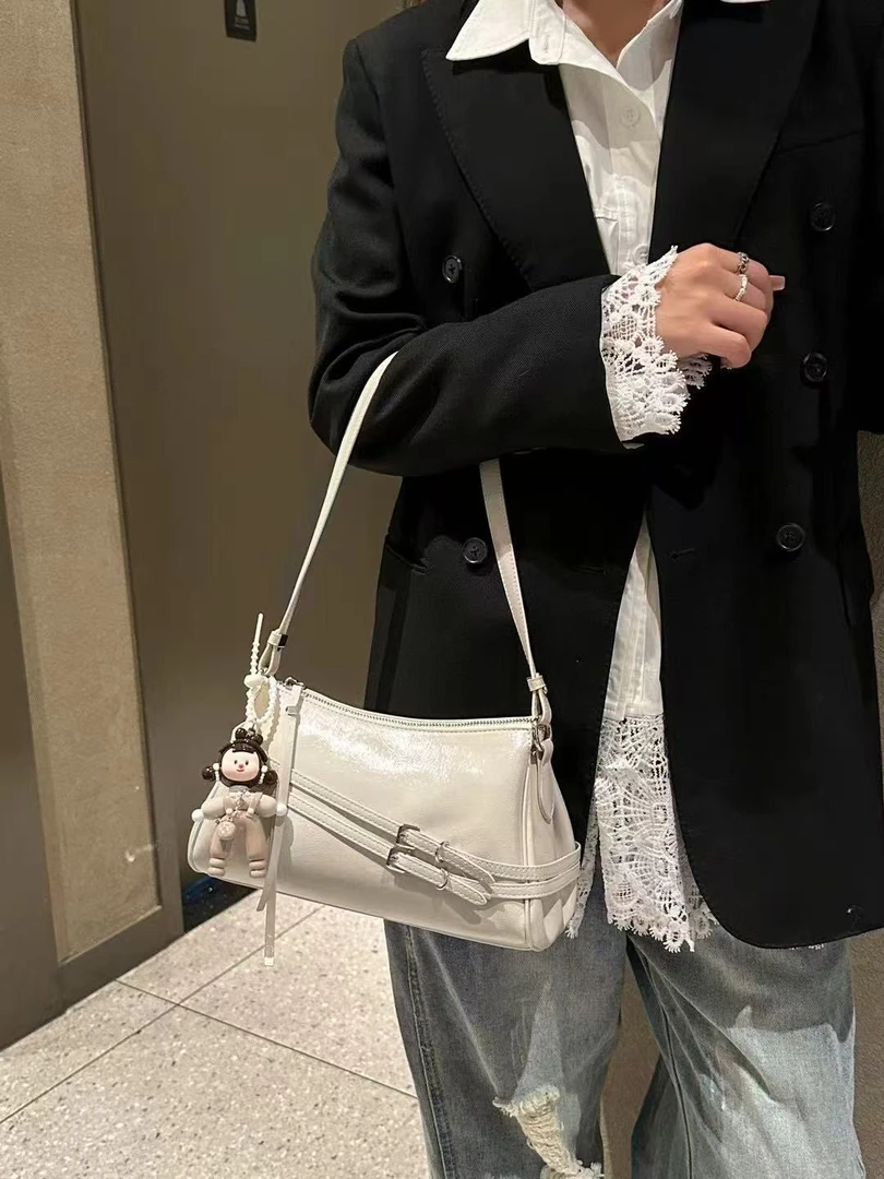 9777#米白色【尺寸：长26宽9高15】潮流气质休闲百搭时尚女士单肩包