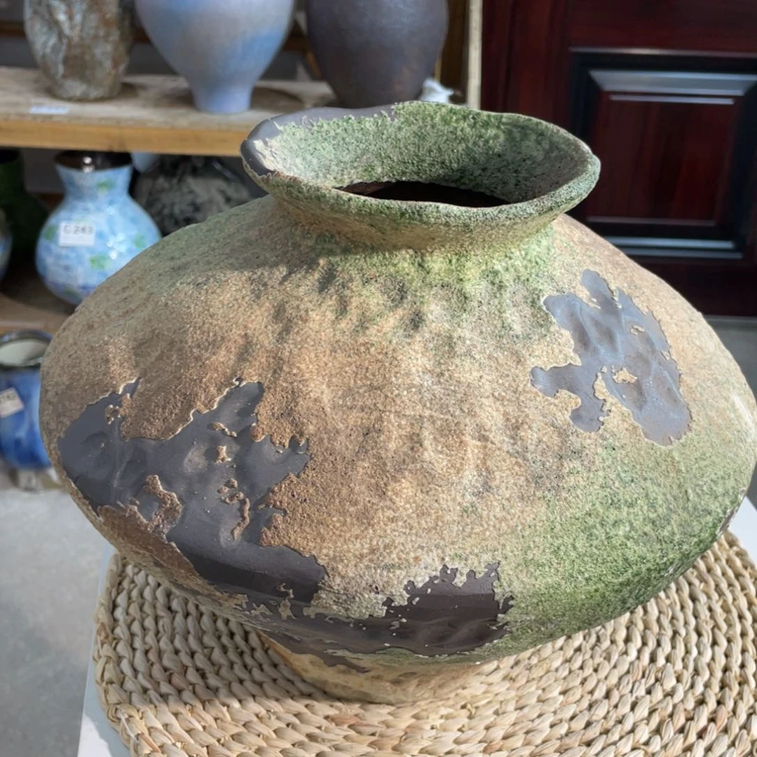 无***草白泥花瓶景德镇陶瓷艺术研究院