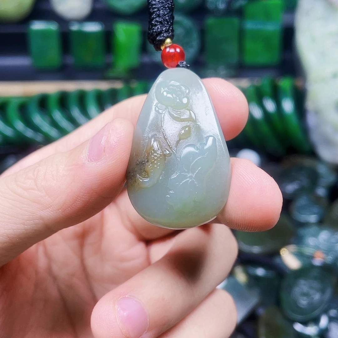 和田玉未镶嵌挂件