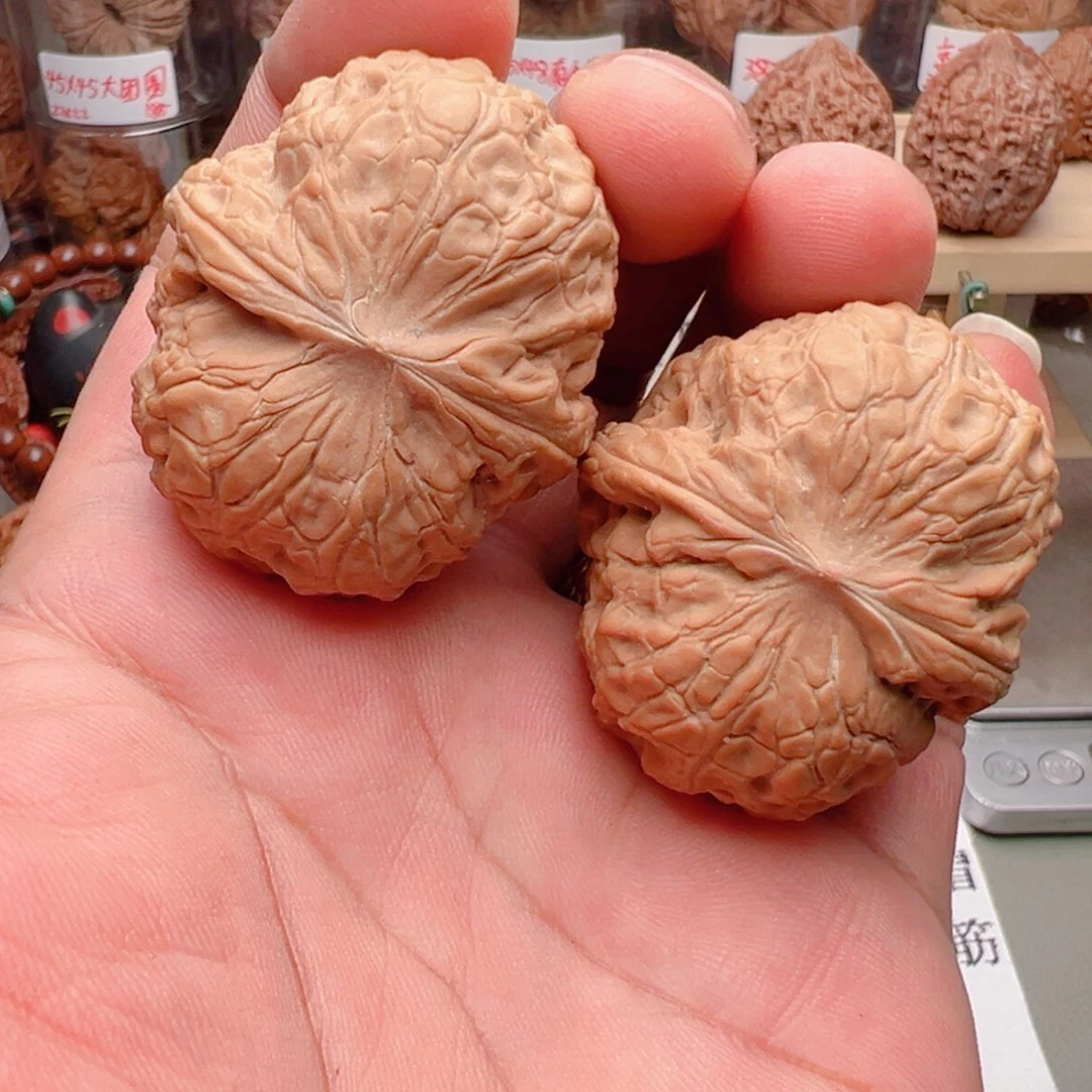 文玩核桃吊坠40×46全品大团圆