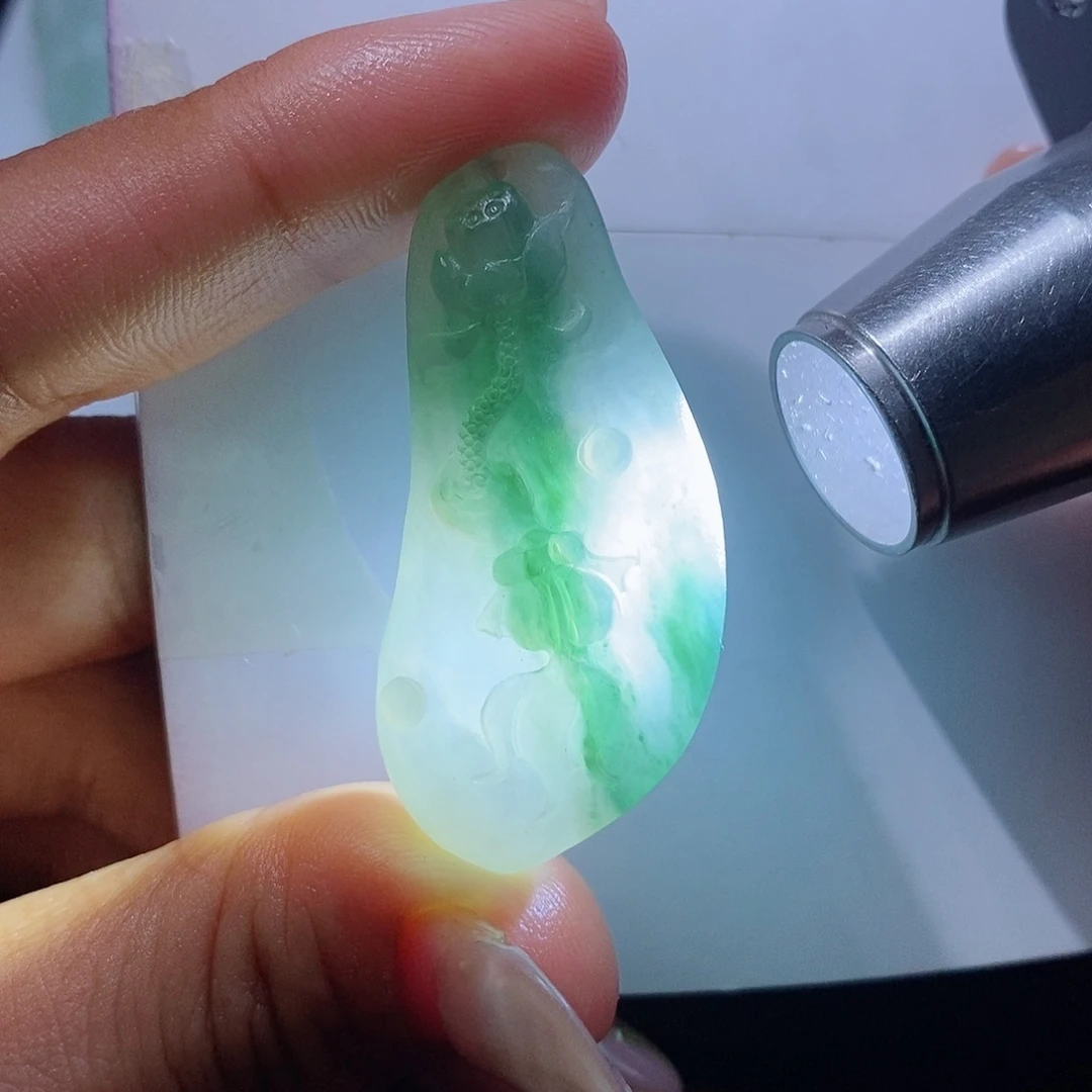 定制翡翠未镶嵌翡翠
