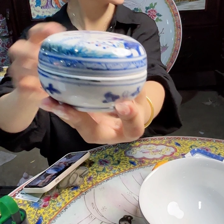 景德镇高温陶瓷印泥盒
