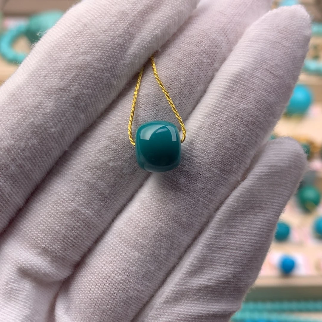 绿松石未镶嵌珠宝奇石9.8*8.5