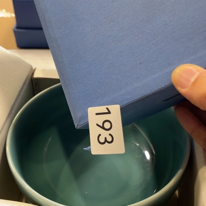 …***伊盖碗瓷器制作工艺精湛