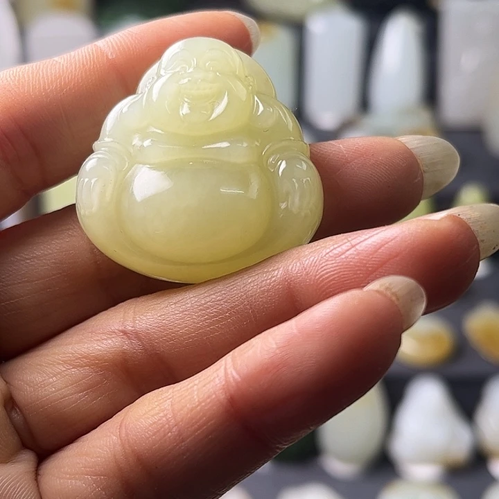和田玉（黄玉）未镶嵌颈饰