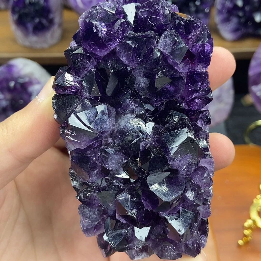 紫晶大型摆件（非配饰）未镶嵌