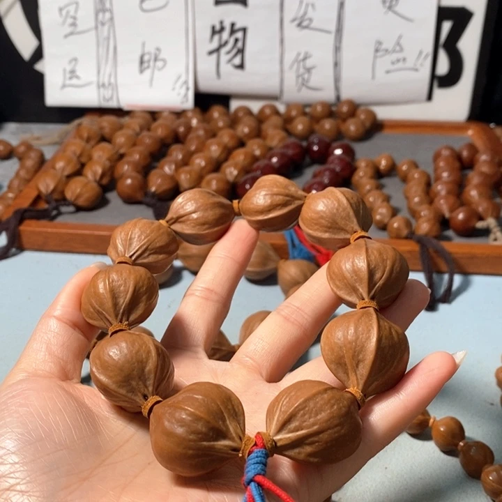手串橄榄核0352精品4花老树王蒜头铁核9+1颗