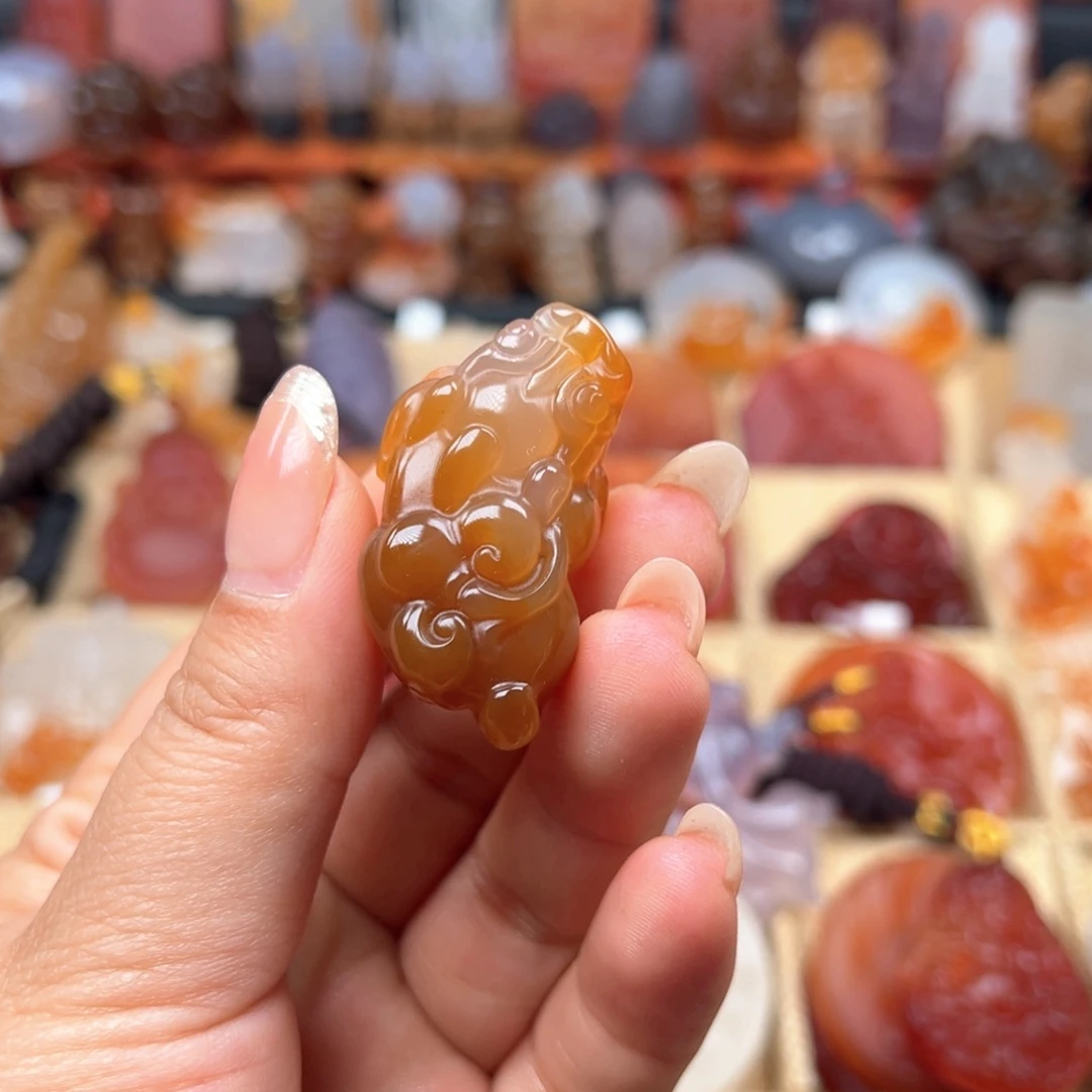 玛瑙/玉髓颈饰合金