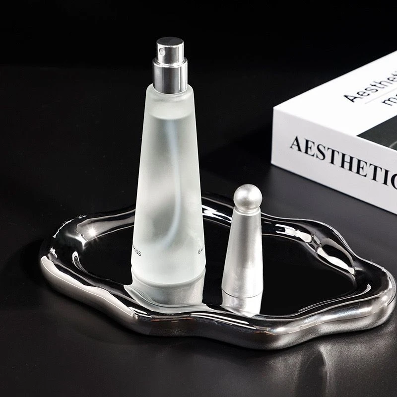 新疆包邮-『三宅之生50ml』纯净之水 清新水生花调淡雅好闻女士