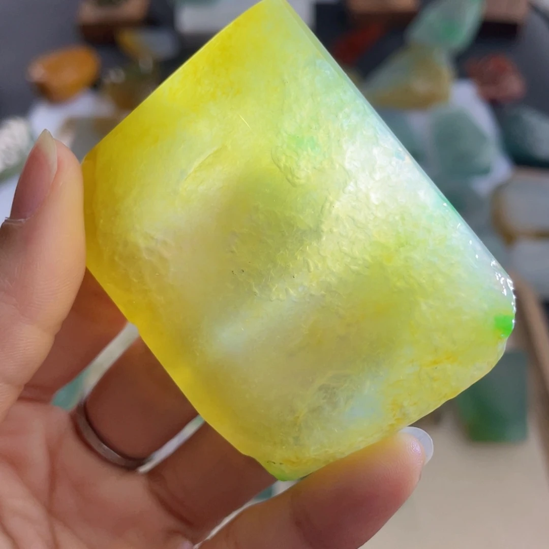 定制翡翠未镶嵌包工包料