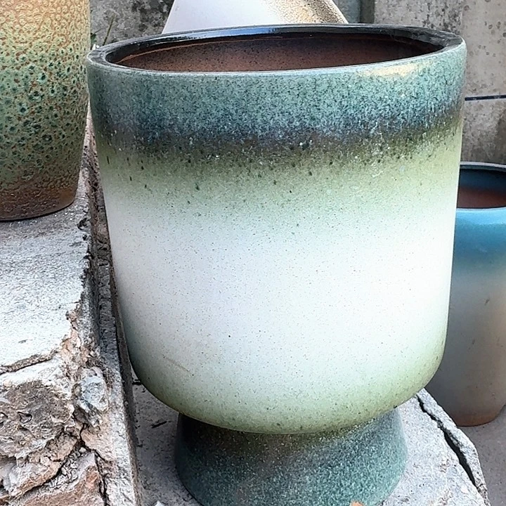 微瑕花盆啦来啦啦