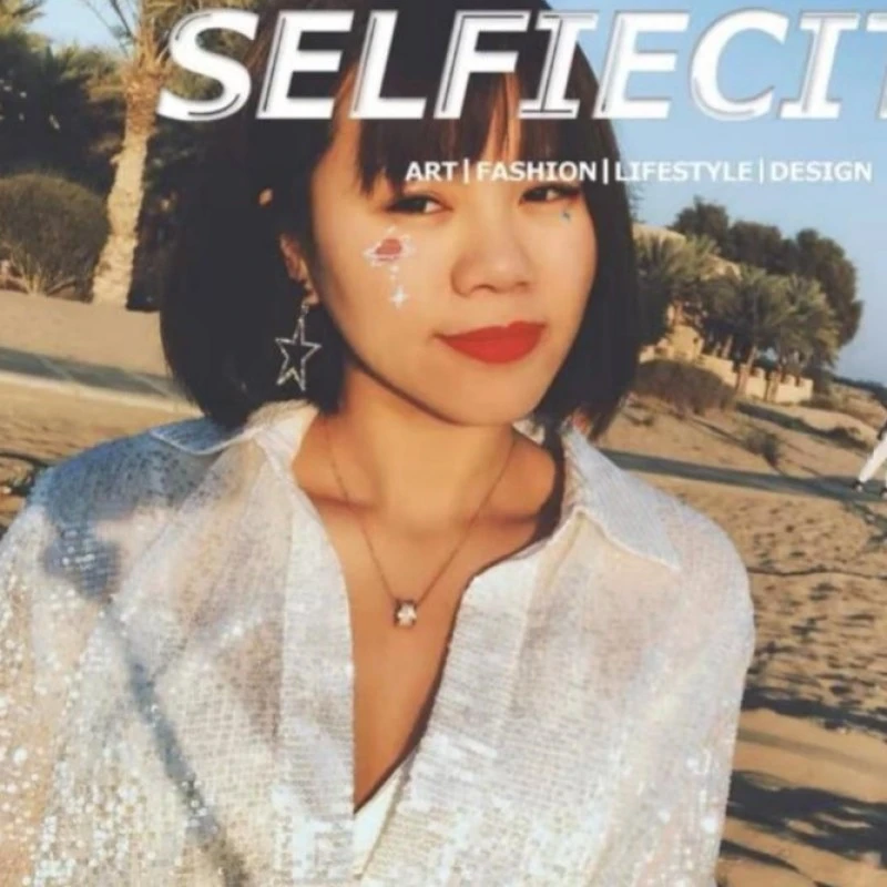 拆开包装的化妆品 老板娘家衣服