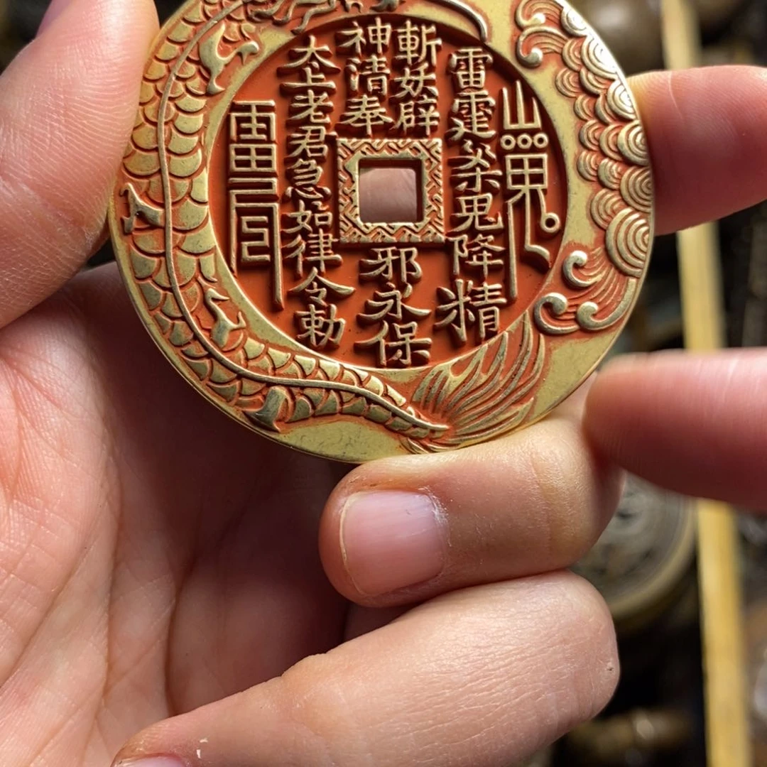 精美铜器做工精良