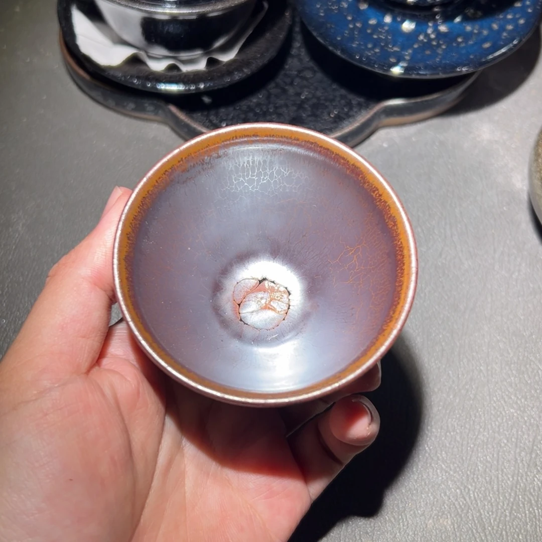 茶盏你就这样把我们之间不一样