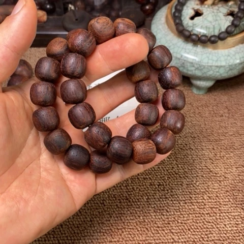 木A03降真香1.6老型黄油肉中甲发其一