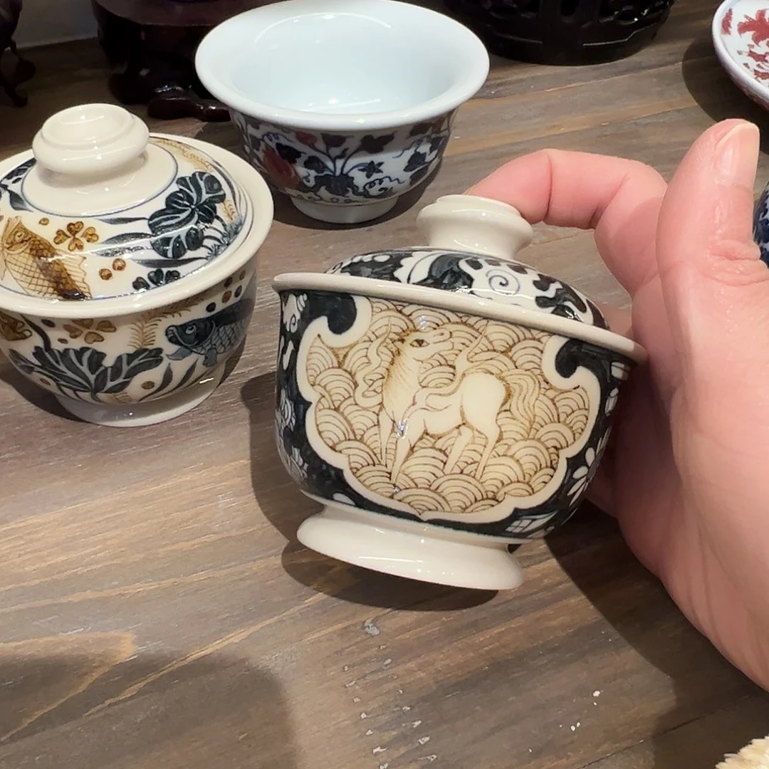 釉里金盖碗二号釉