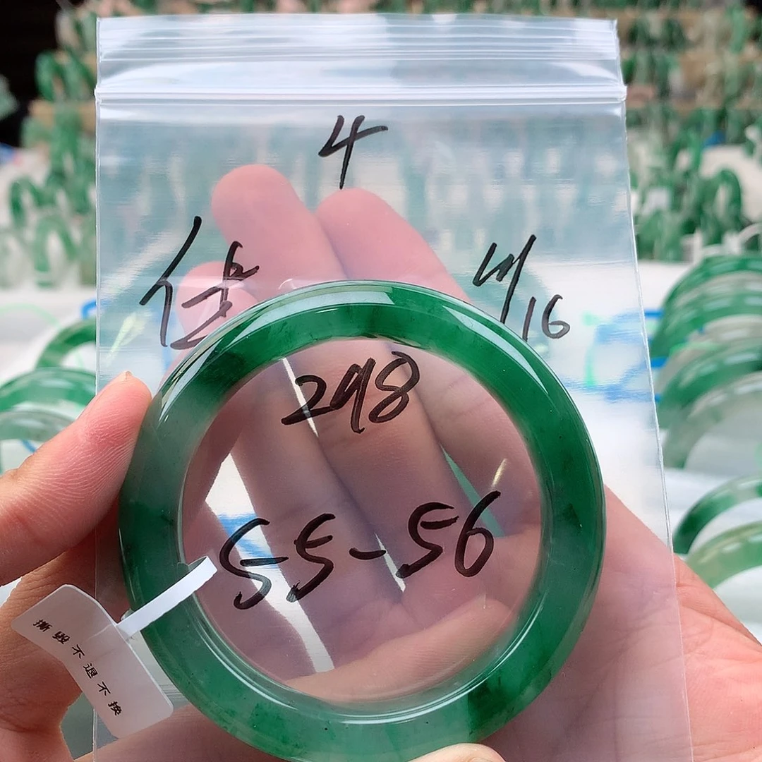 石英质玉（非洲翠）未镶嵌手镯55-56 4号