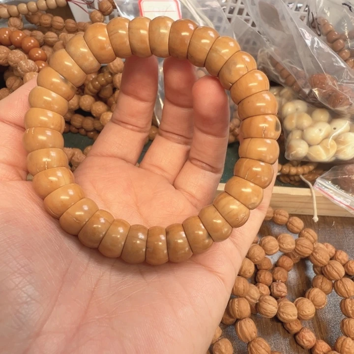 核桃小碗瑕疵手串一颗