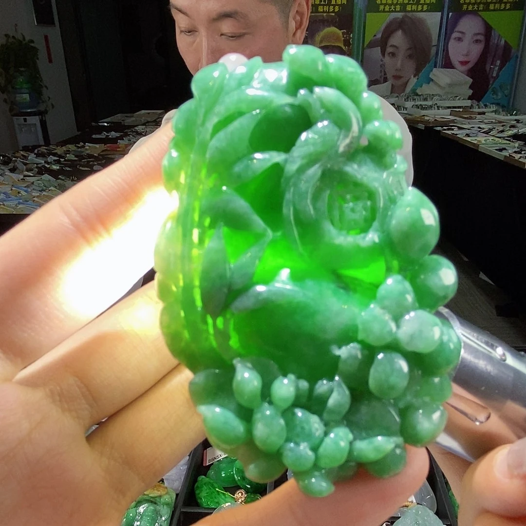 颈饰未镶嵌翡翠翡翠