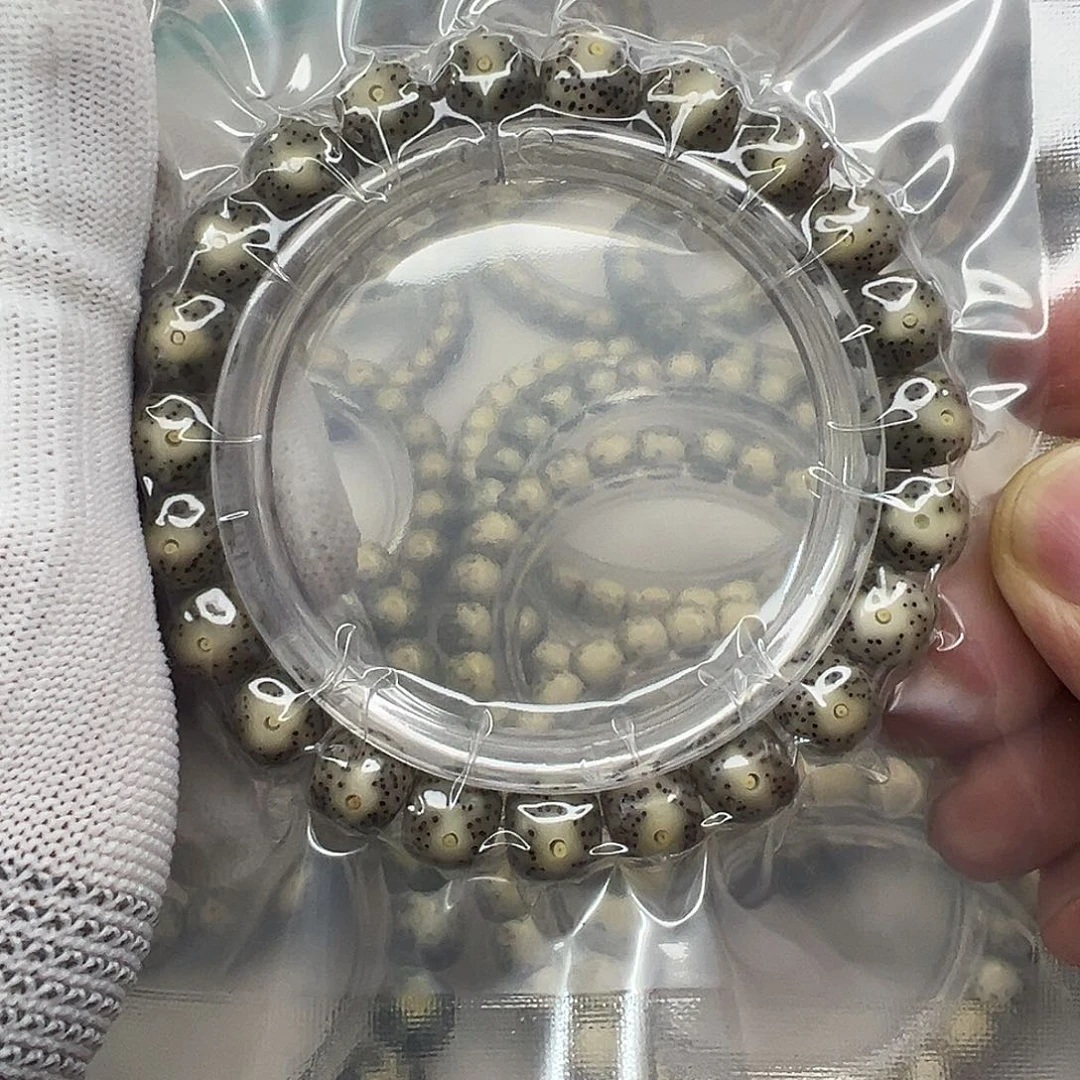 手串星月菩提10×9灰糯冰 凤眼  083